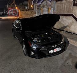 هیوندای ئەلەنترا